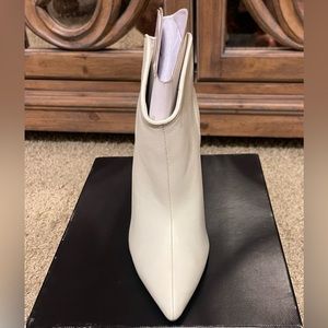 Marc Fisher Ivory Bootie women size 7M